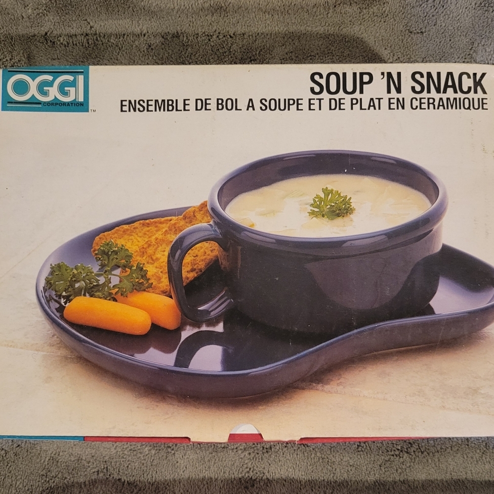 Vintage Oggi Blue Ceramic Soup and Snack Set